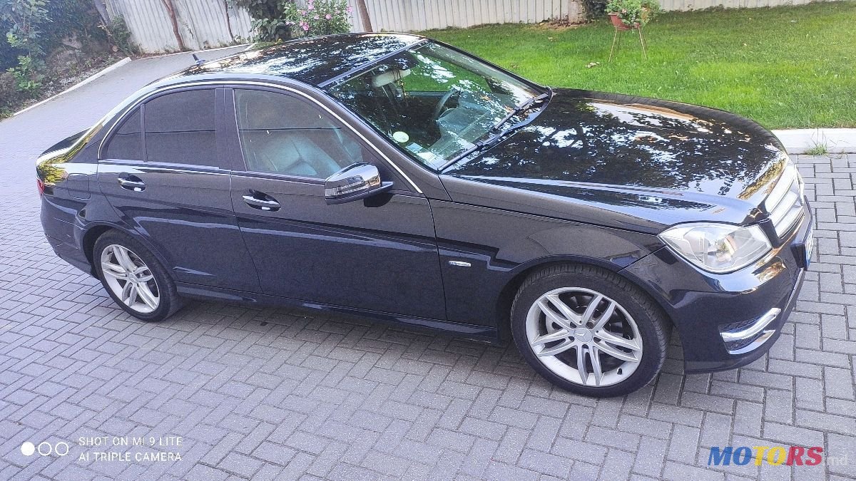 2012' Mercedes-Benz C Класс photo #5