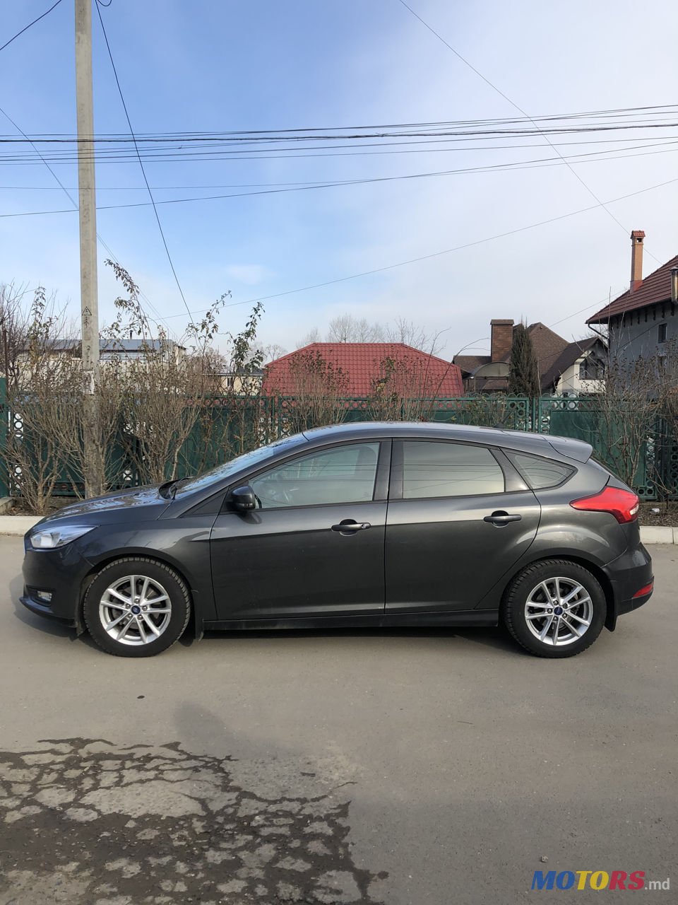 2017' Ford Focus photo #4