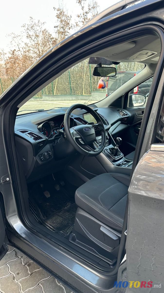 2018' Ford Kuga photo #4