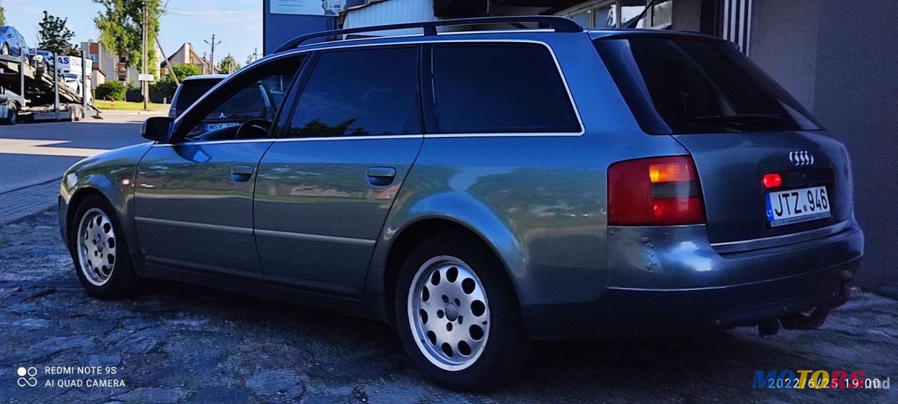 2001' Audi A6 photo #1