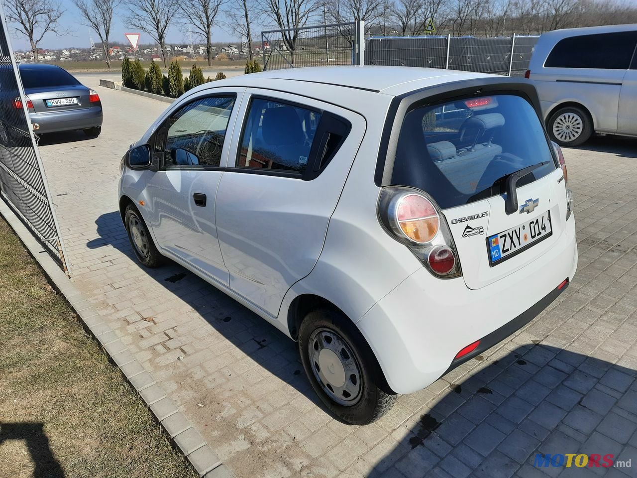 2010' Chevrolet Spark photo #4
