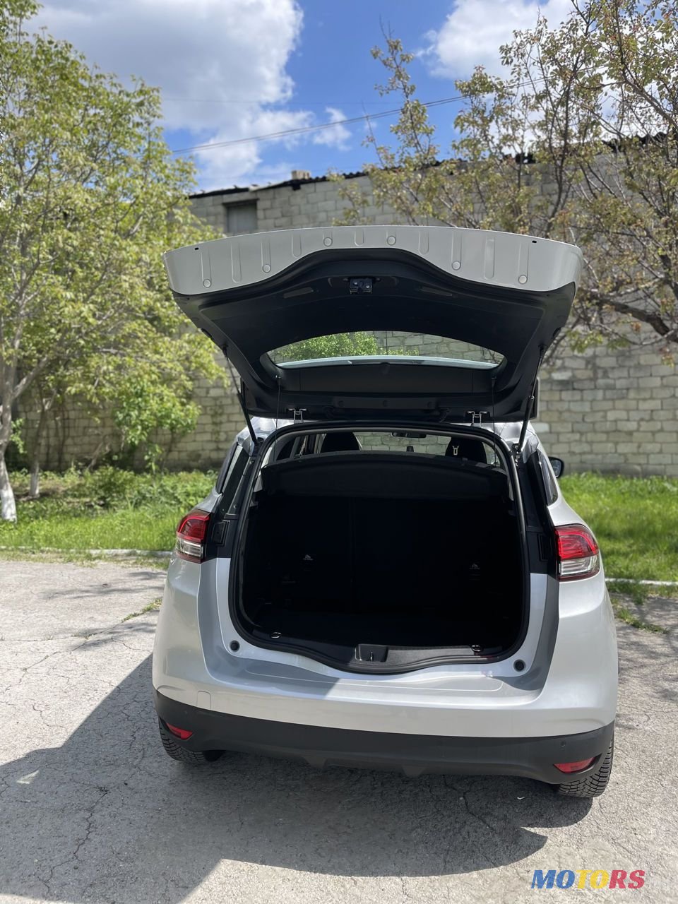 2017' Renault Scenic photo #6