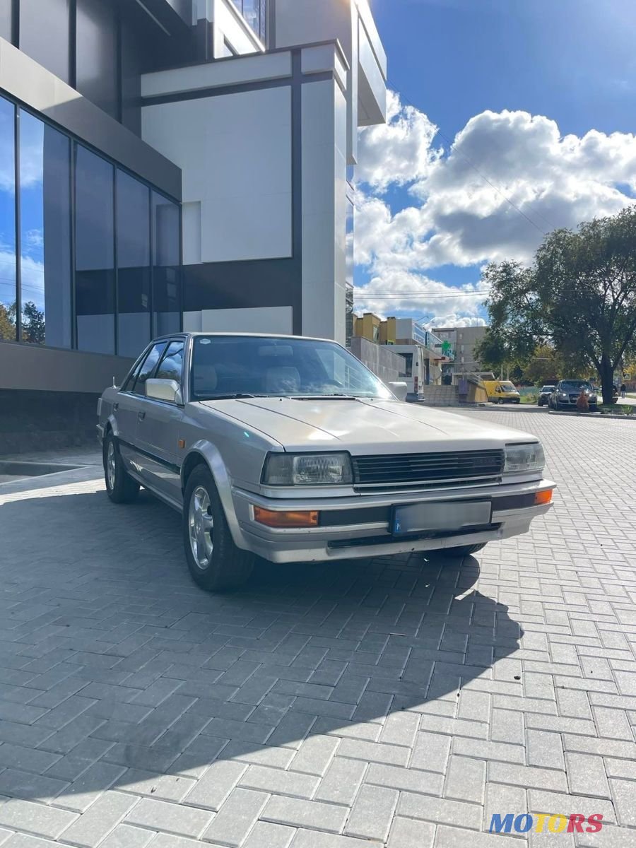 1987' Nissan Bluebird photo #1