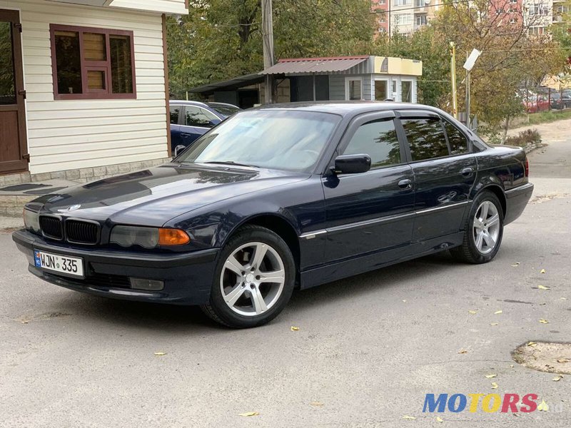2001' BMW 7 Series photo #3