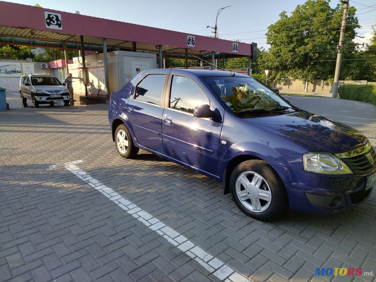 2008' Dacia Logan photo #4