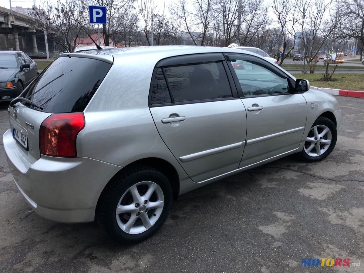 2005' Toyota Corolla photo #1