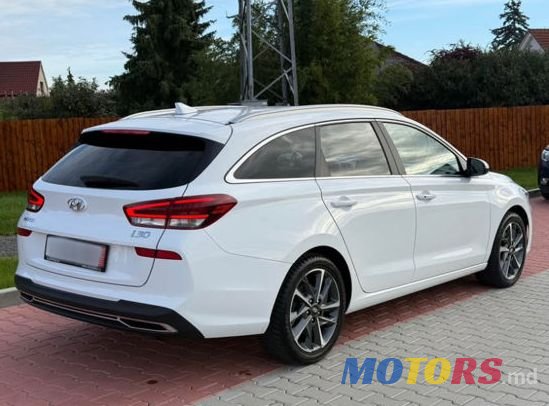 2021' Hyundai i30 photo #6