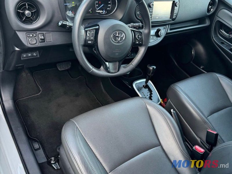 2019' Toyota Yaris photo #5