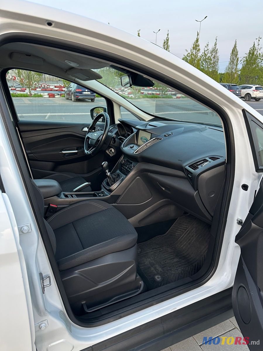 2016' Ford C-MAX photo #6