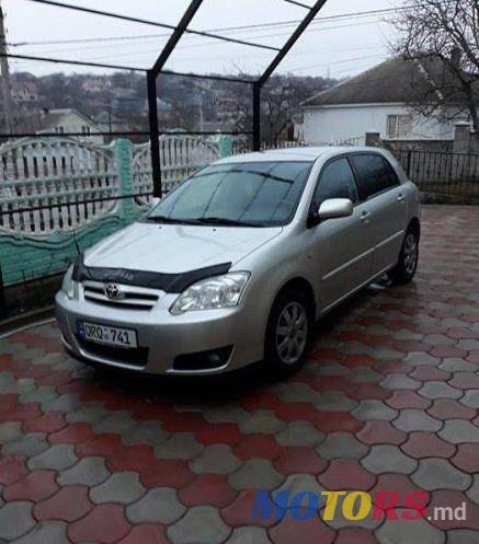 2006' Toyota Corolla photo #1