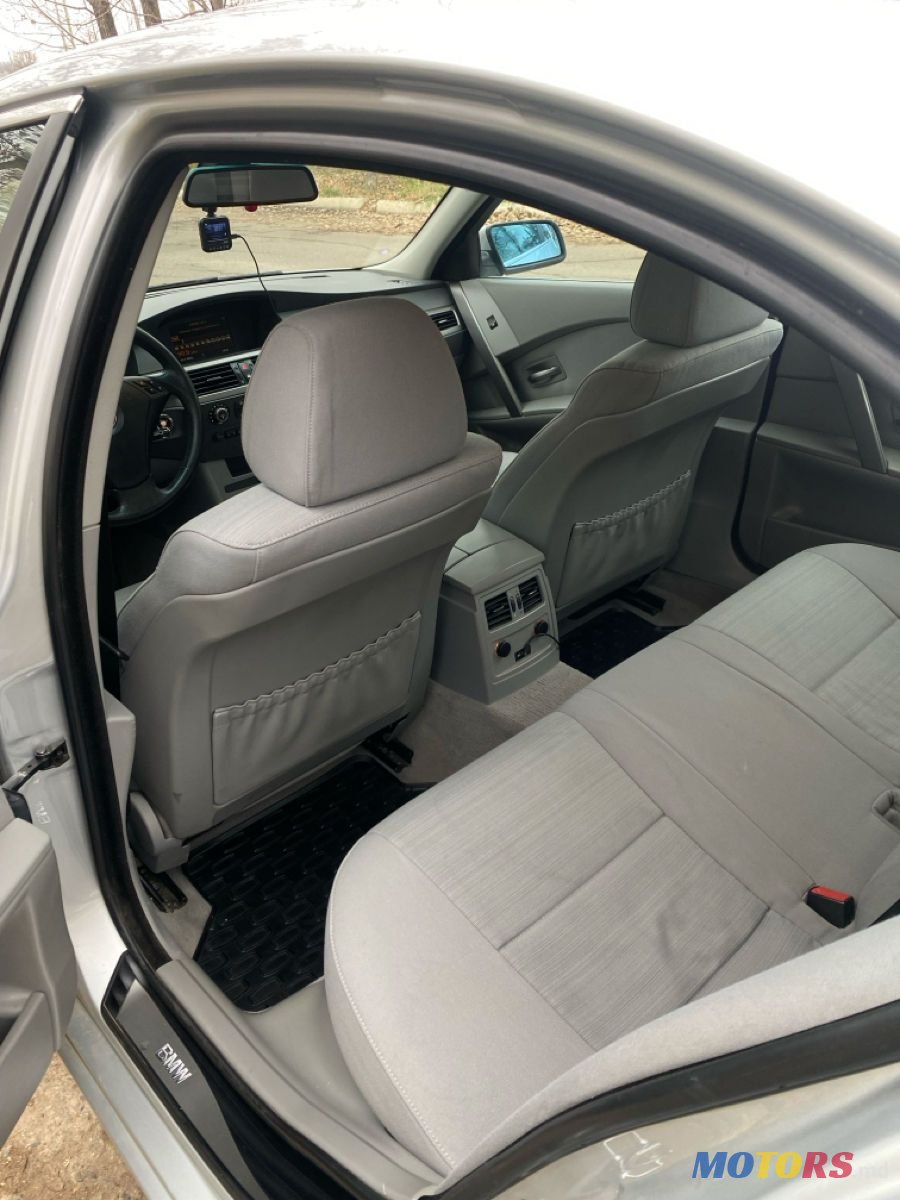 2006' BMW 5 Series photo #5