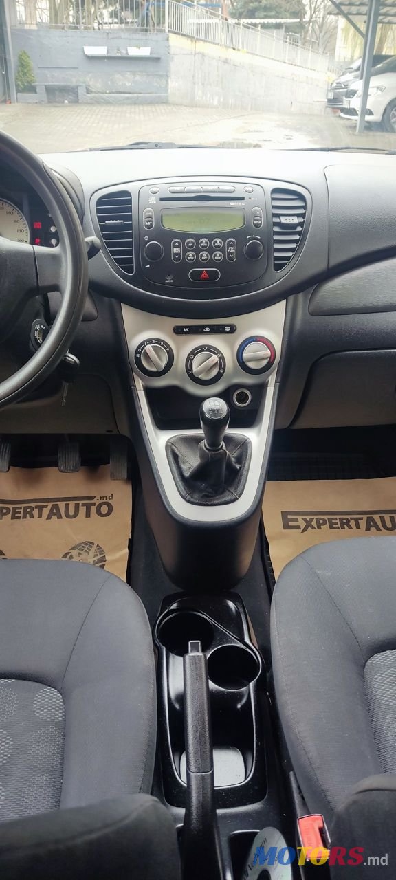 2008' Hyundai i10 photo #6