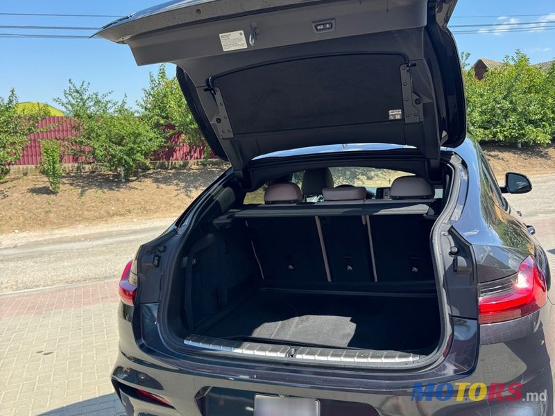 2019' BMW X4 photo #5