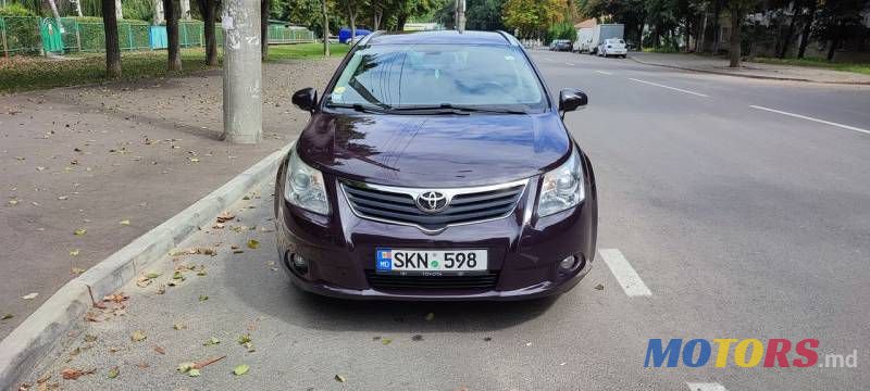 2010' Toyota Avensis photo #4
