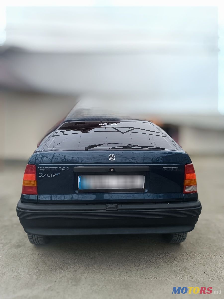 1991' Opel Kadett photo #3