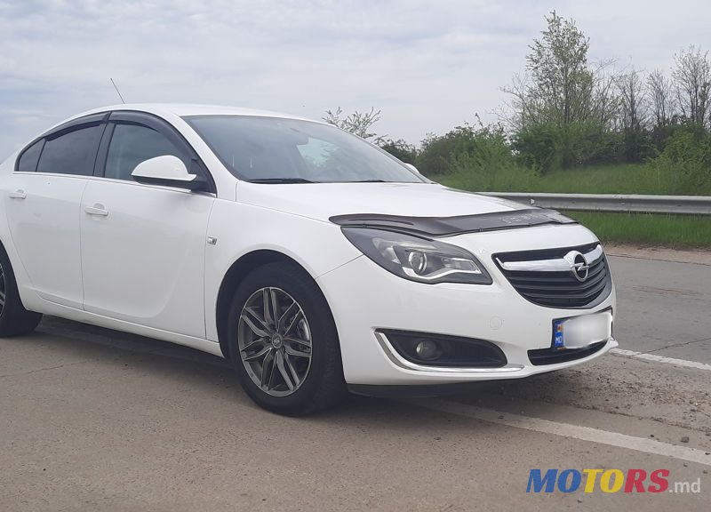 2015' Opel Insignia photo #2