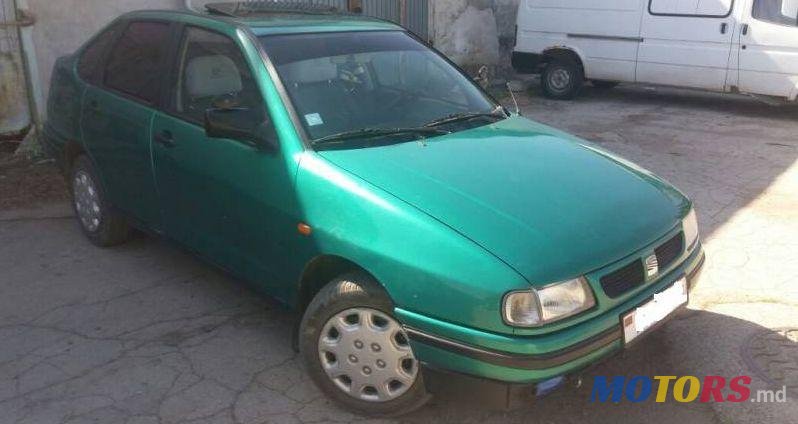 1995' Volkswagen Golf photo #1