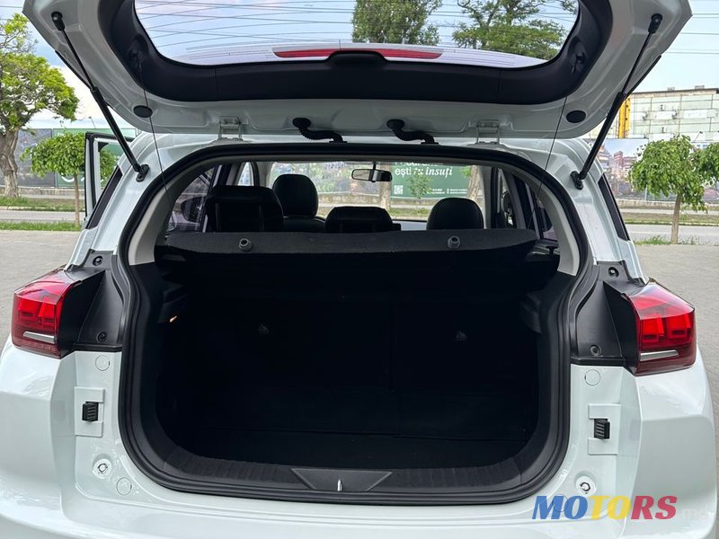 2021' Baic X3 photo #5