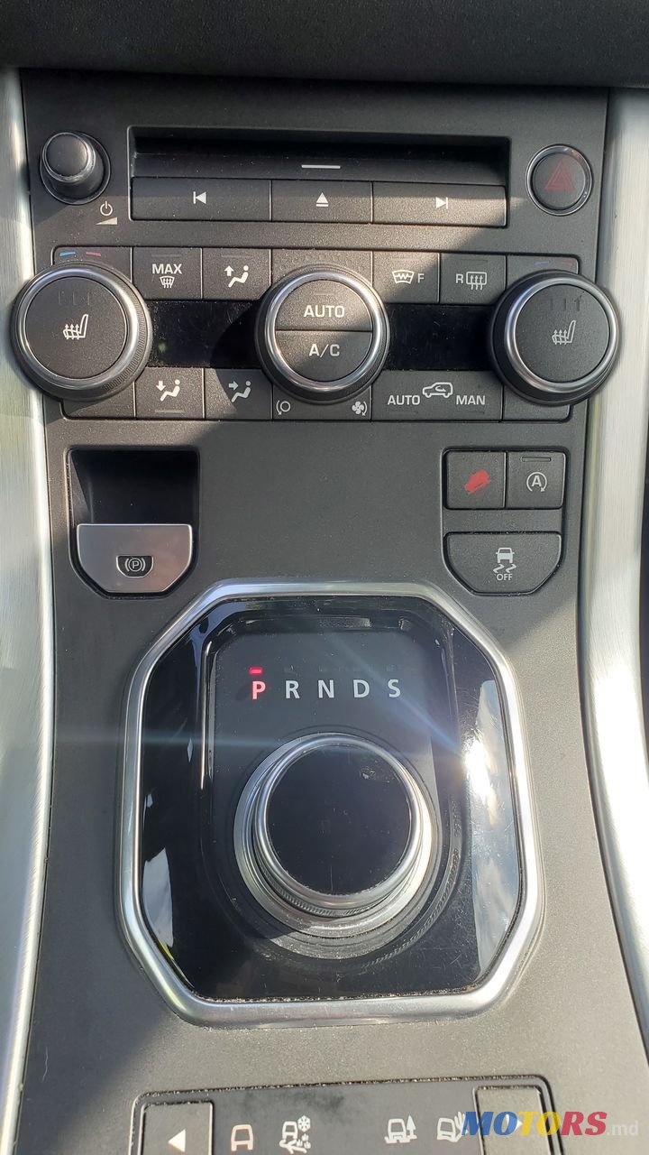 2015' Land Rover Range Rover Evoque photo #5