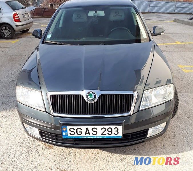 2005' Skoda Octavia photo #1