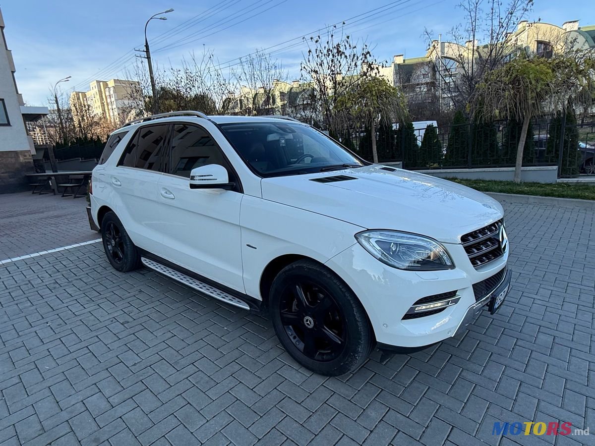 2012' Mercedes-Benz M-Class photo #1