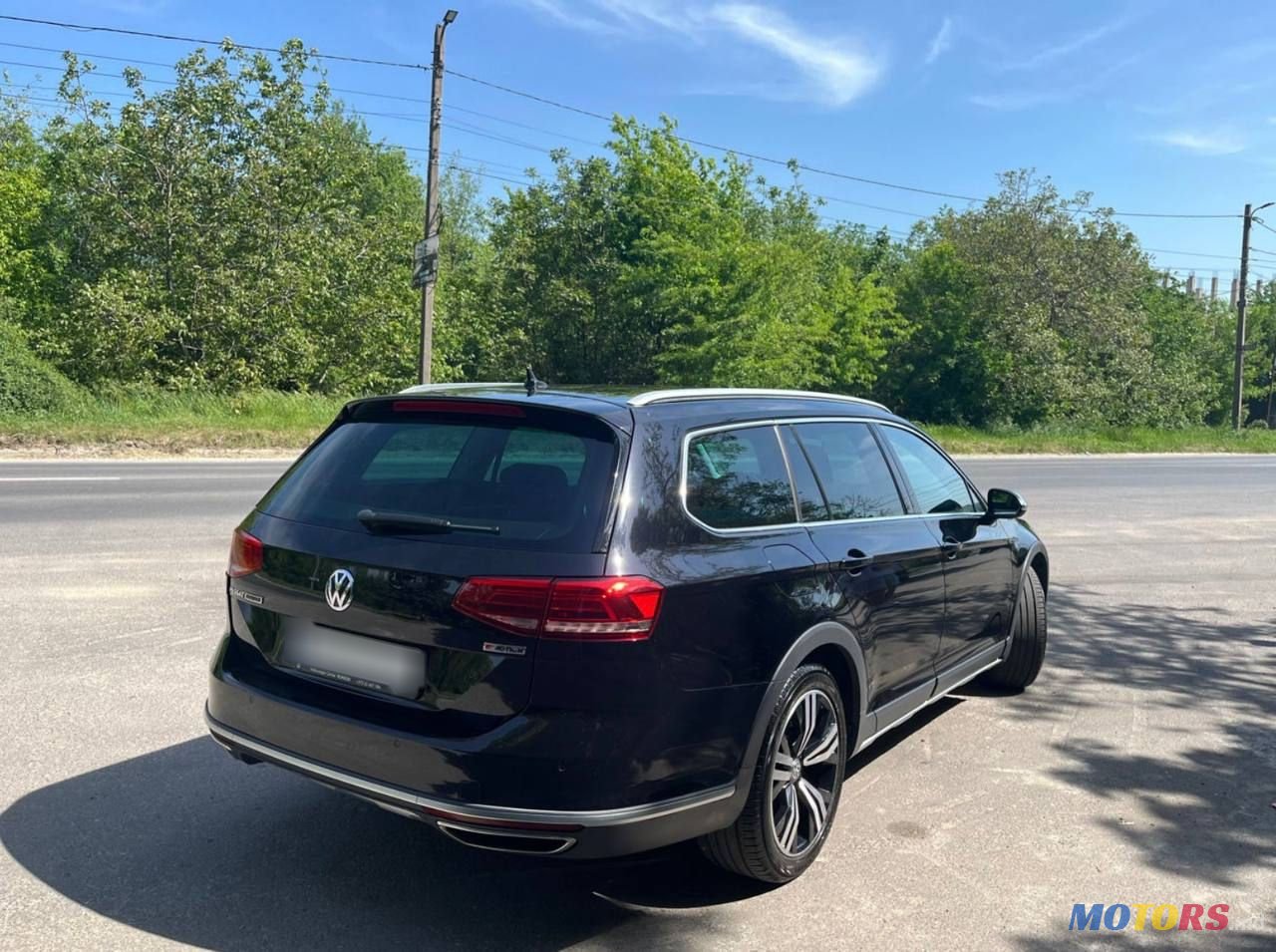 2019' Volkswagen Passat photo #3