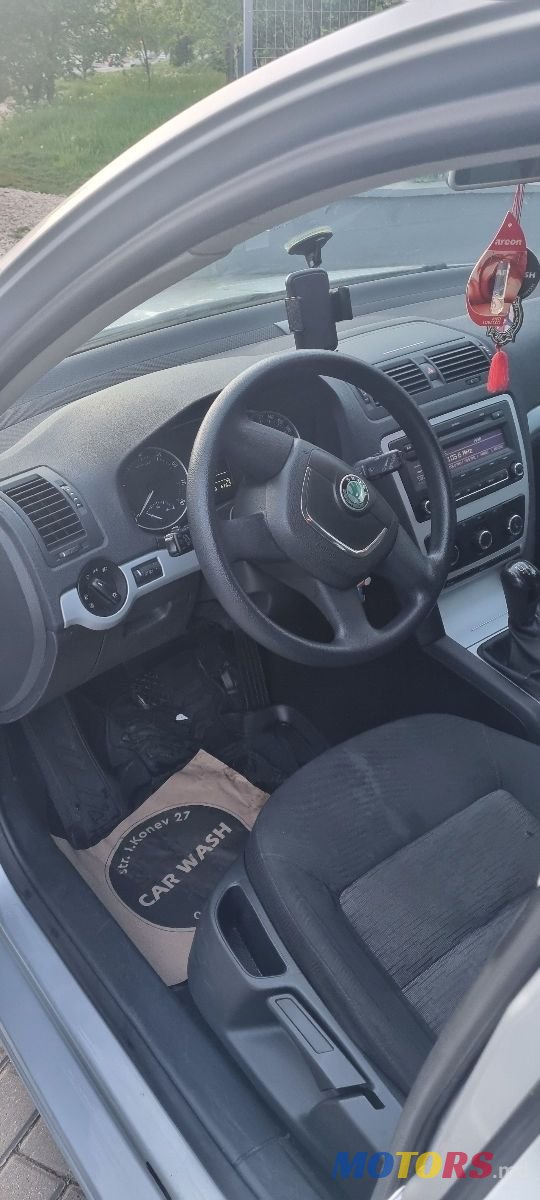 2010' Skoda Octavia photo #6