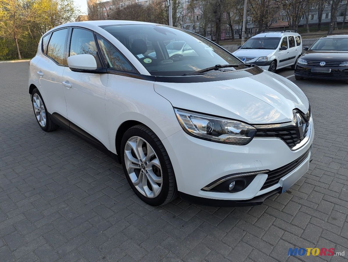 2018' Renault Scenic photo #1