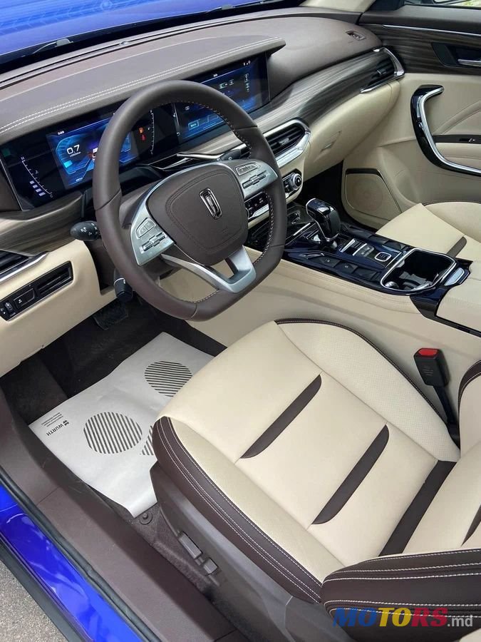 2022' FAW Bestune T77 photo #3