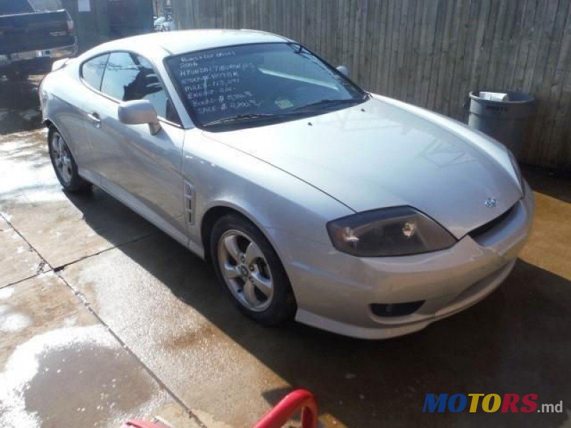 2006' Hyundai Tiburon photo #1