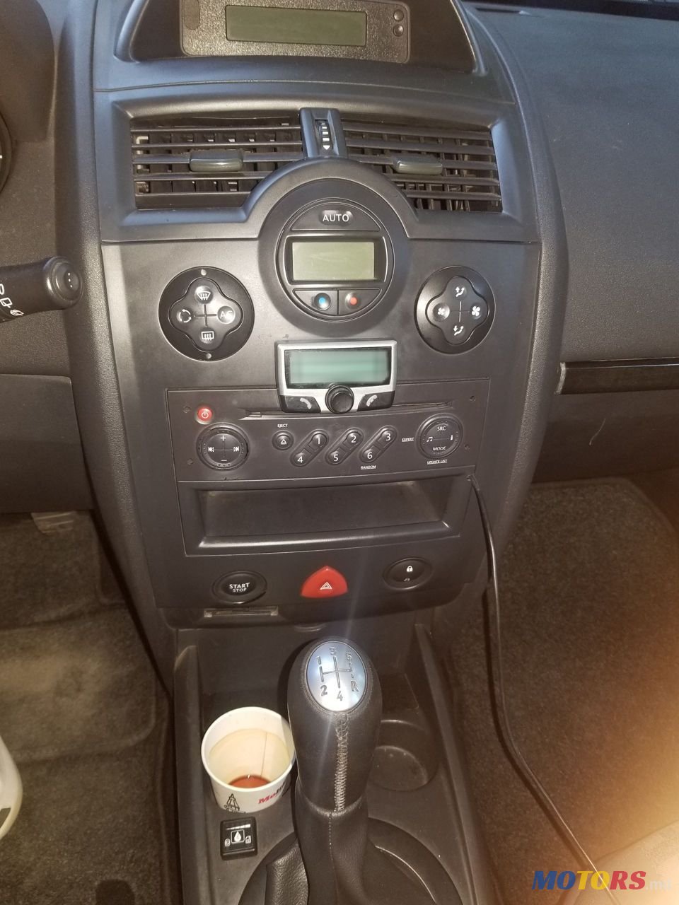 2007' Renault Megane photo #6