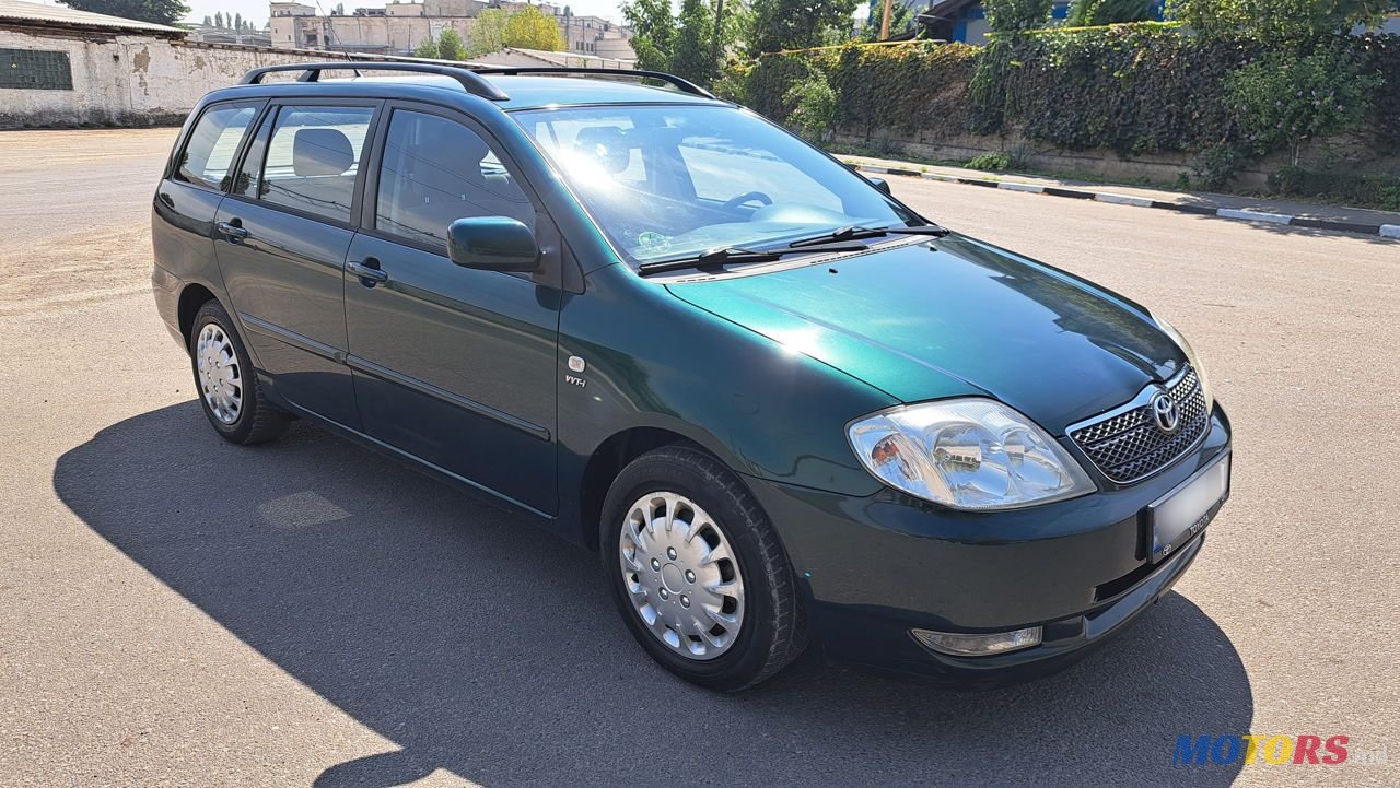 2002' Toyota Corolla photo #2