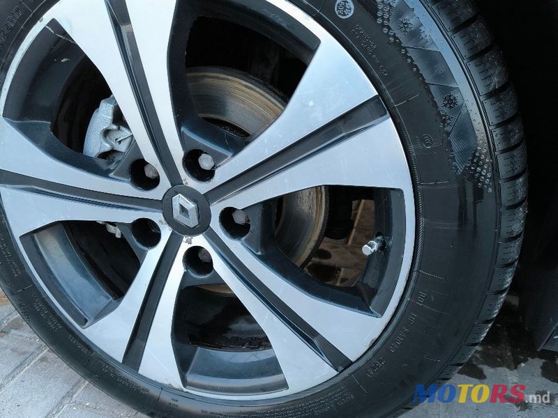 2011' Renault Megane photo #6