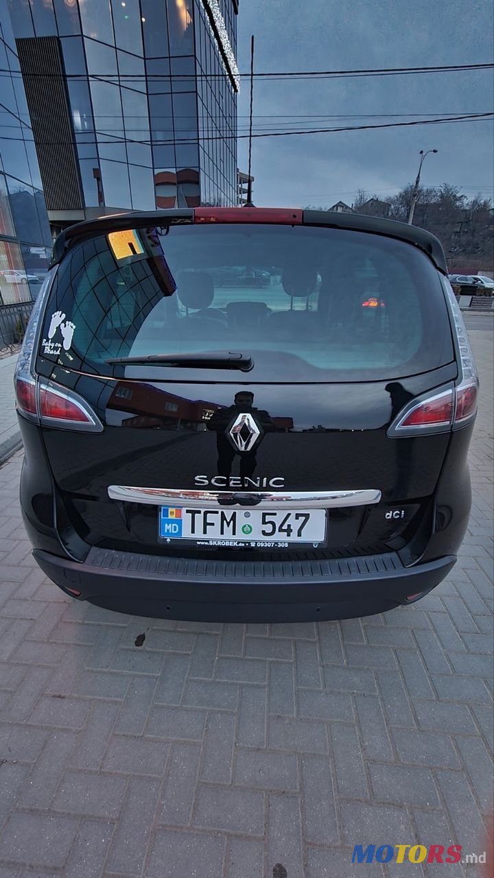 2013' Renault Scenic photo #3