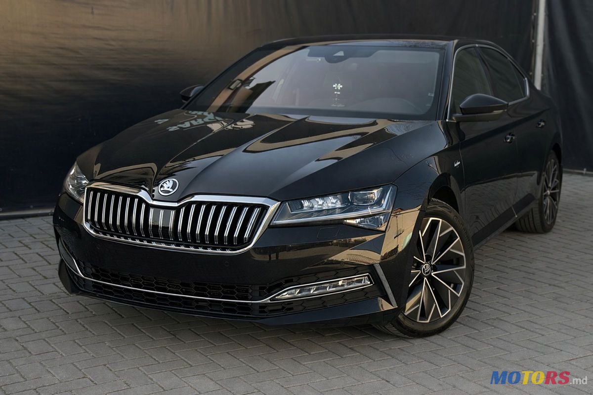2023' Skoda Superb photo #2