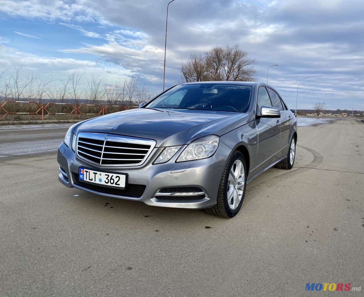 2012' Mercedes-Benz E Класс photo #1