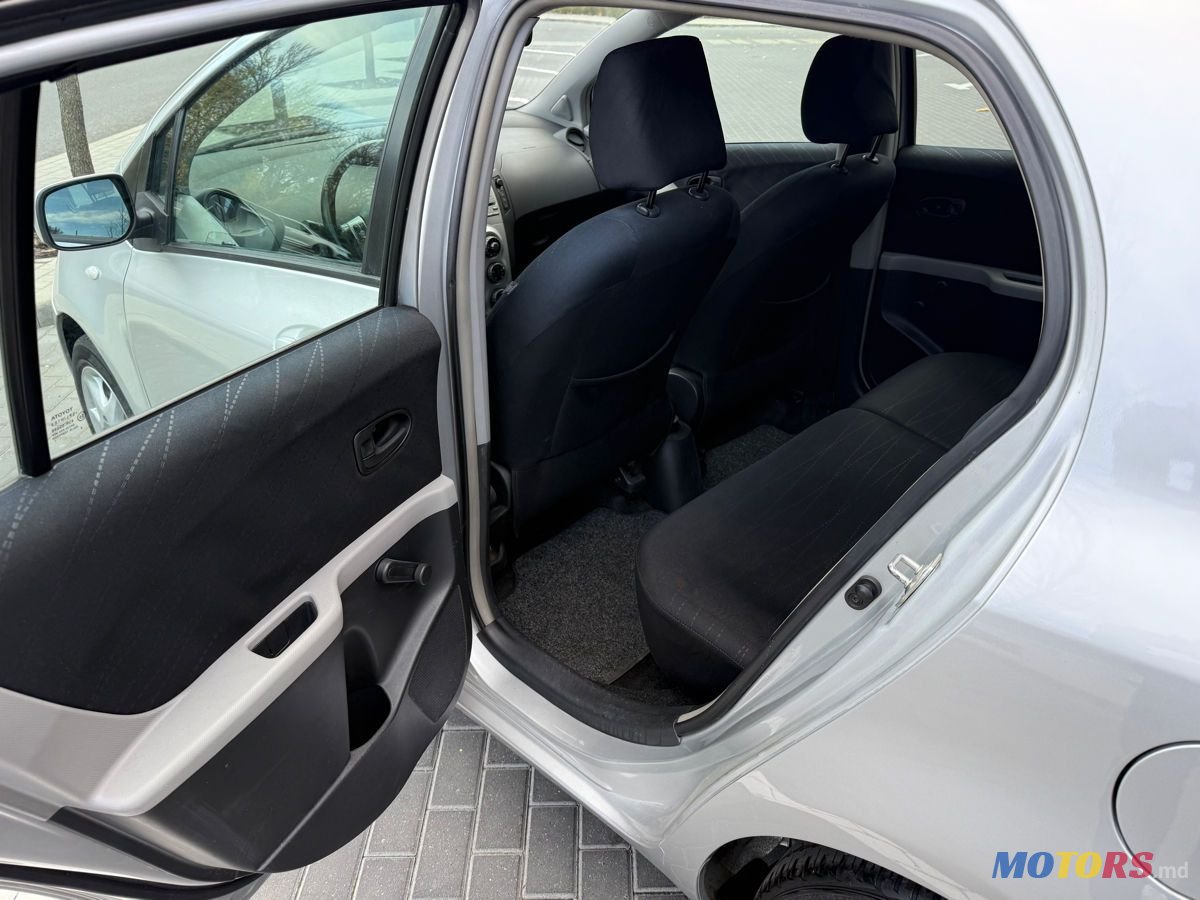 2007' Toyota Yaris photo #6