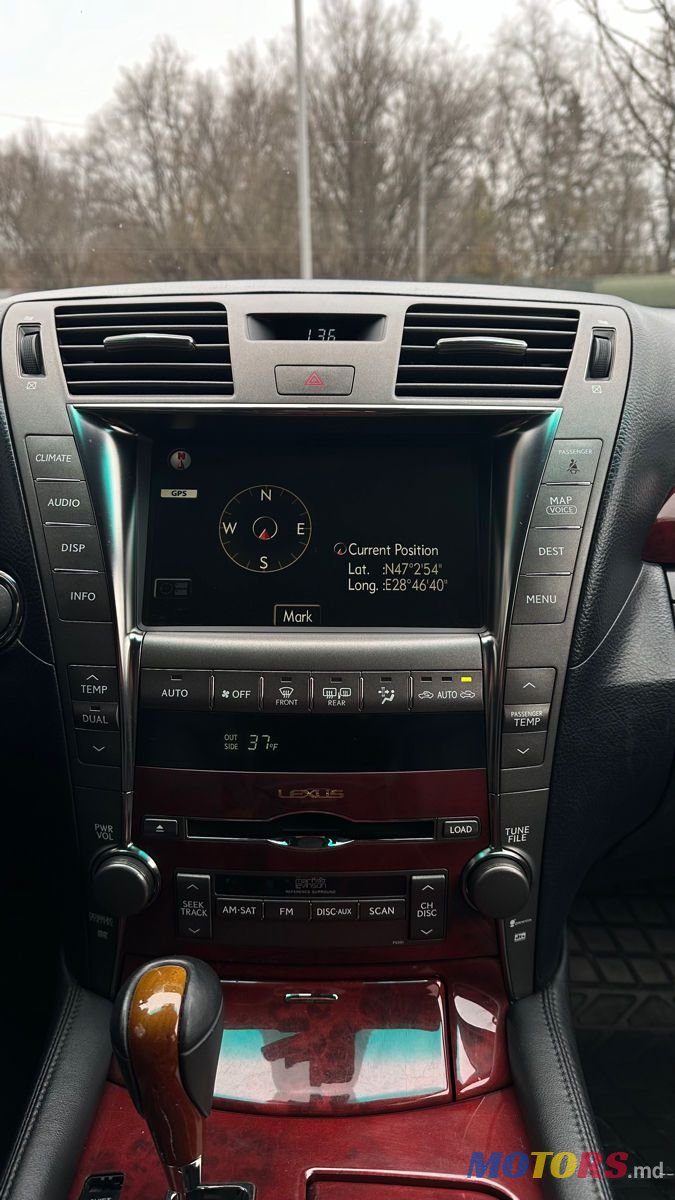 2008' Lexus Ls Series photo #6