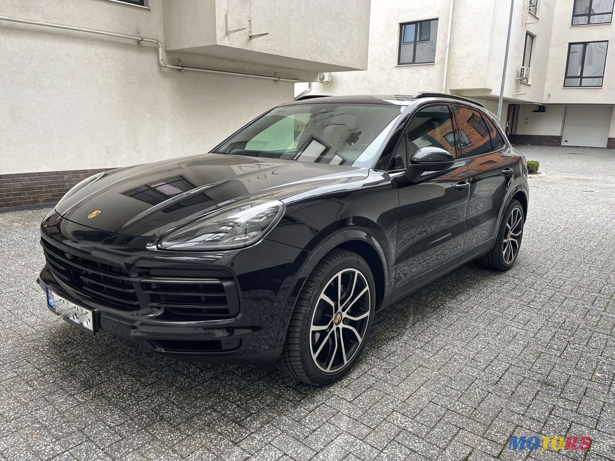 2018' Porsche Cayenne photo #1