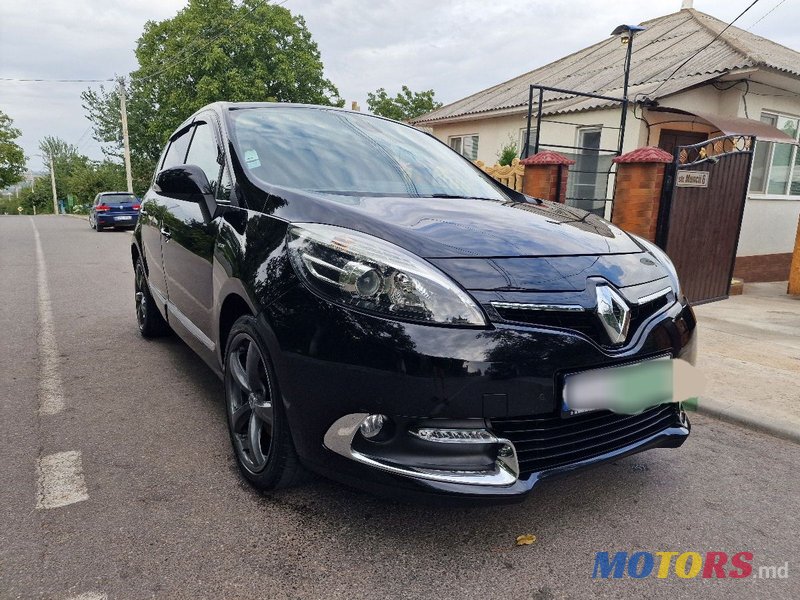 2016' Renault Scenic photo #1