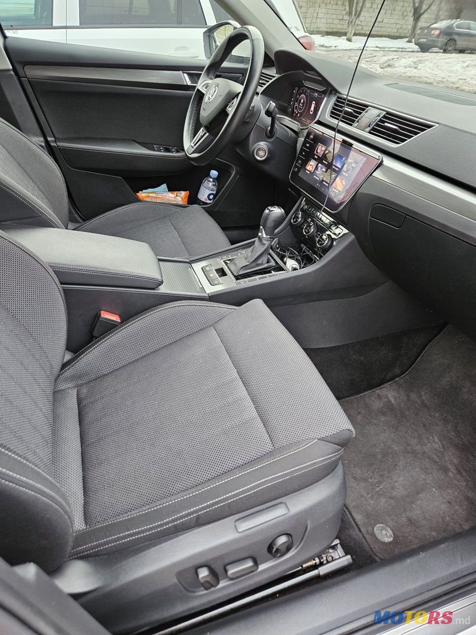 2020' Skoda Superb photo #4