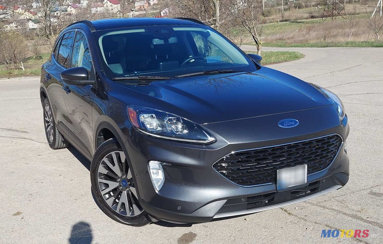 2020' Ford Kuga photo #5