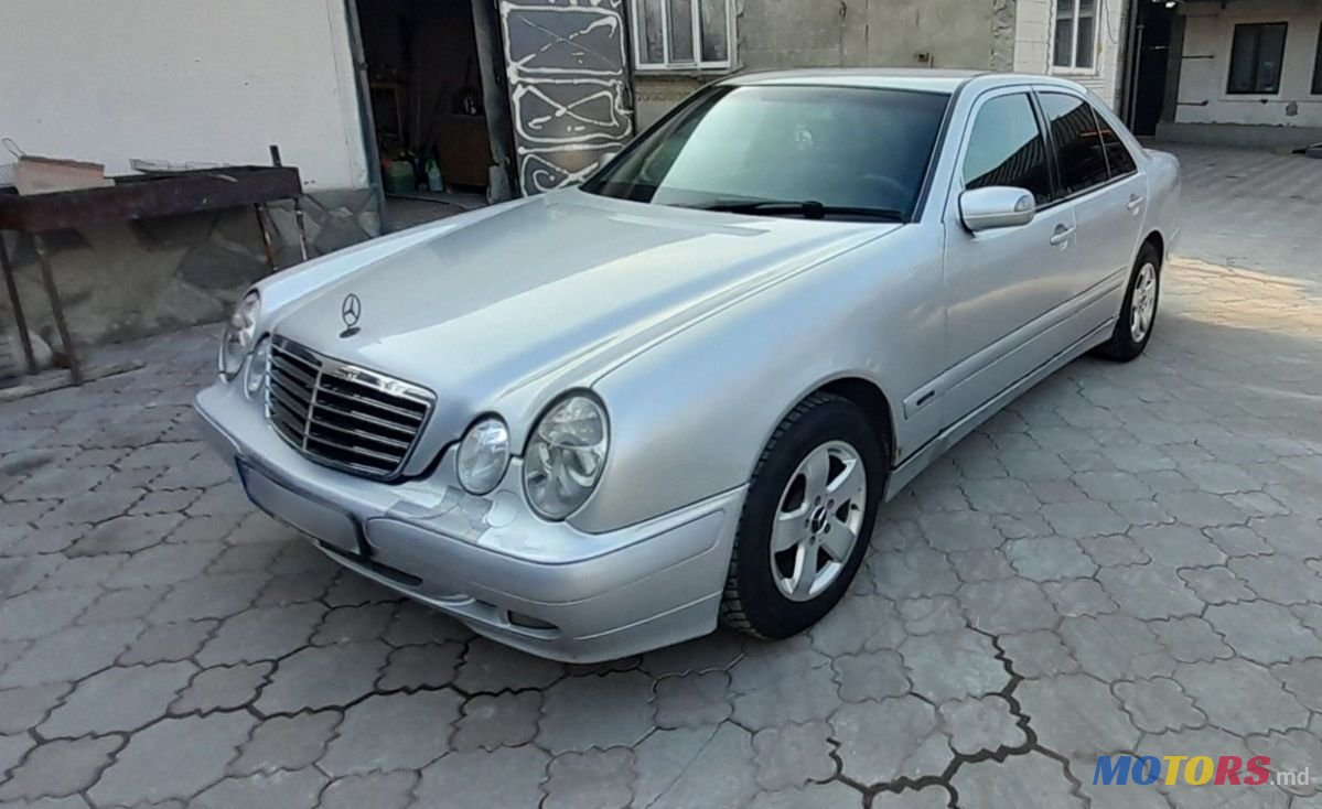 2000' Mercedes-Benz E-Class photo #2