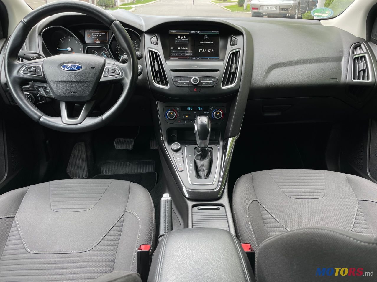 2016' Ford Focus photo #6