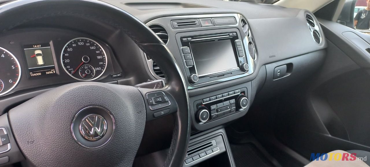 2013' Volkswagen Tiguan photo #4