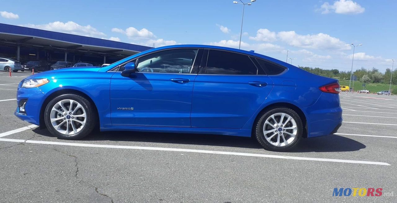 2019' Ford Fusion photo #2