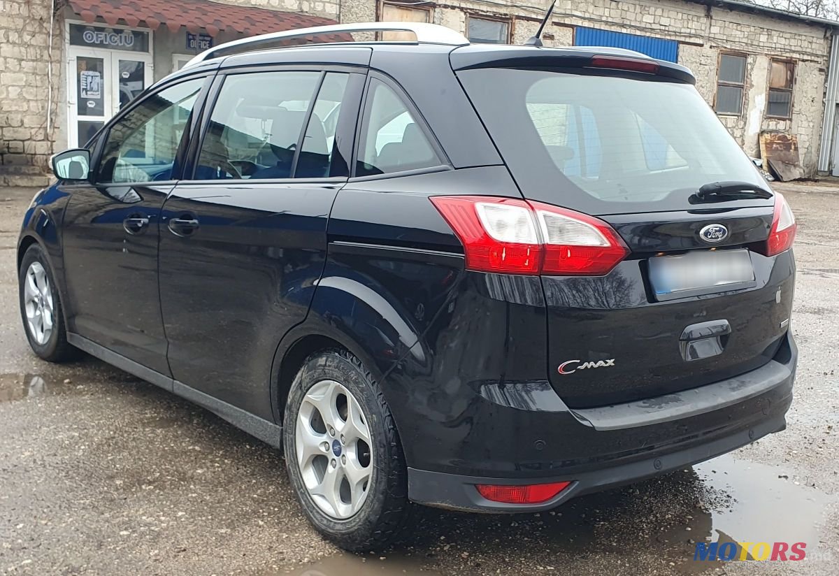 2012' Ford C-MAX photo #5