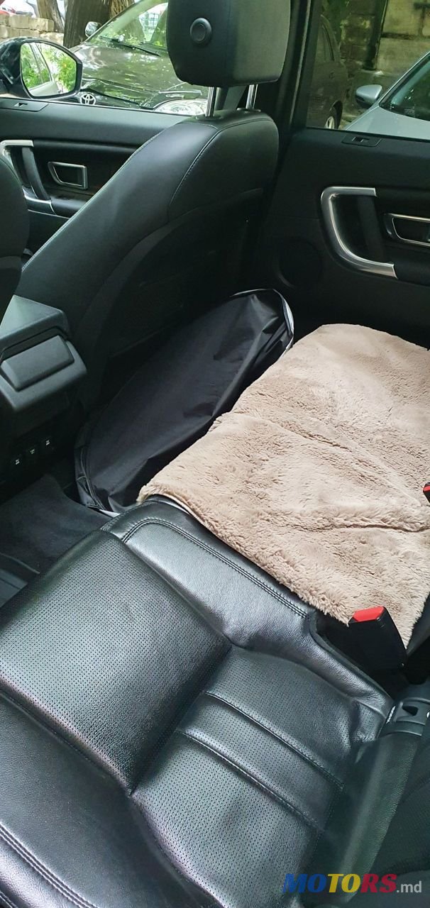 2015' Land Rover Discovery Sport photo #6