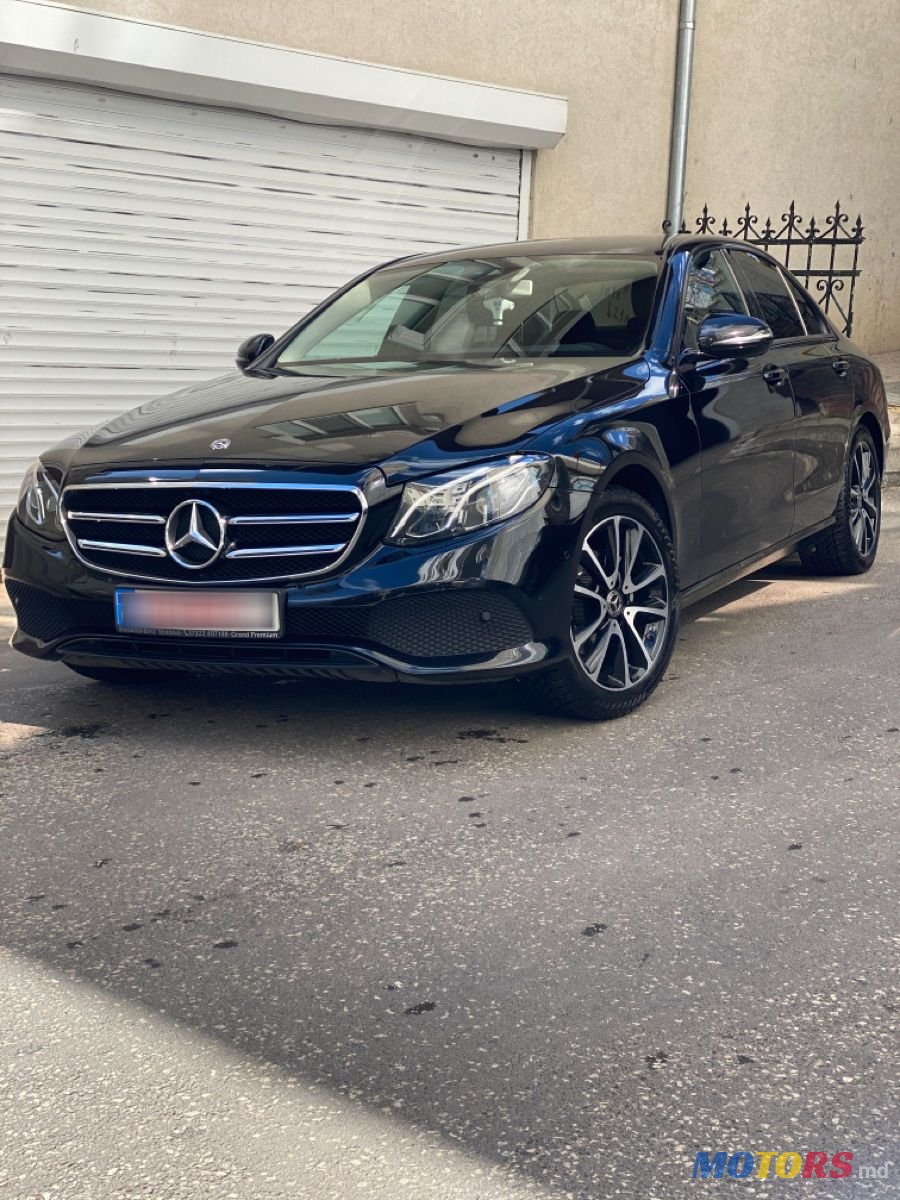 2019' Mercedes-Benz E-Class photo #1