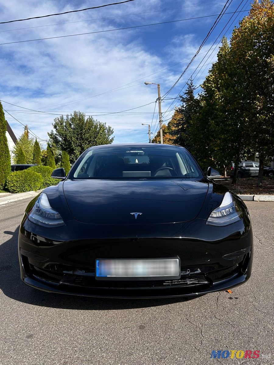 2018' Tesla Model 3 photo #2